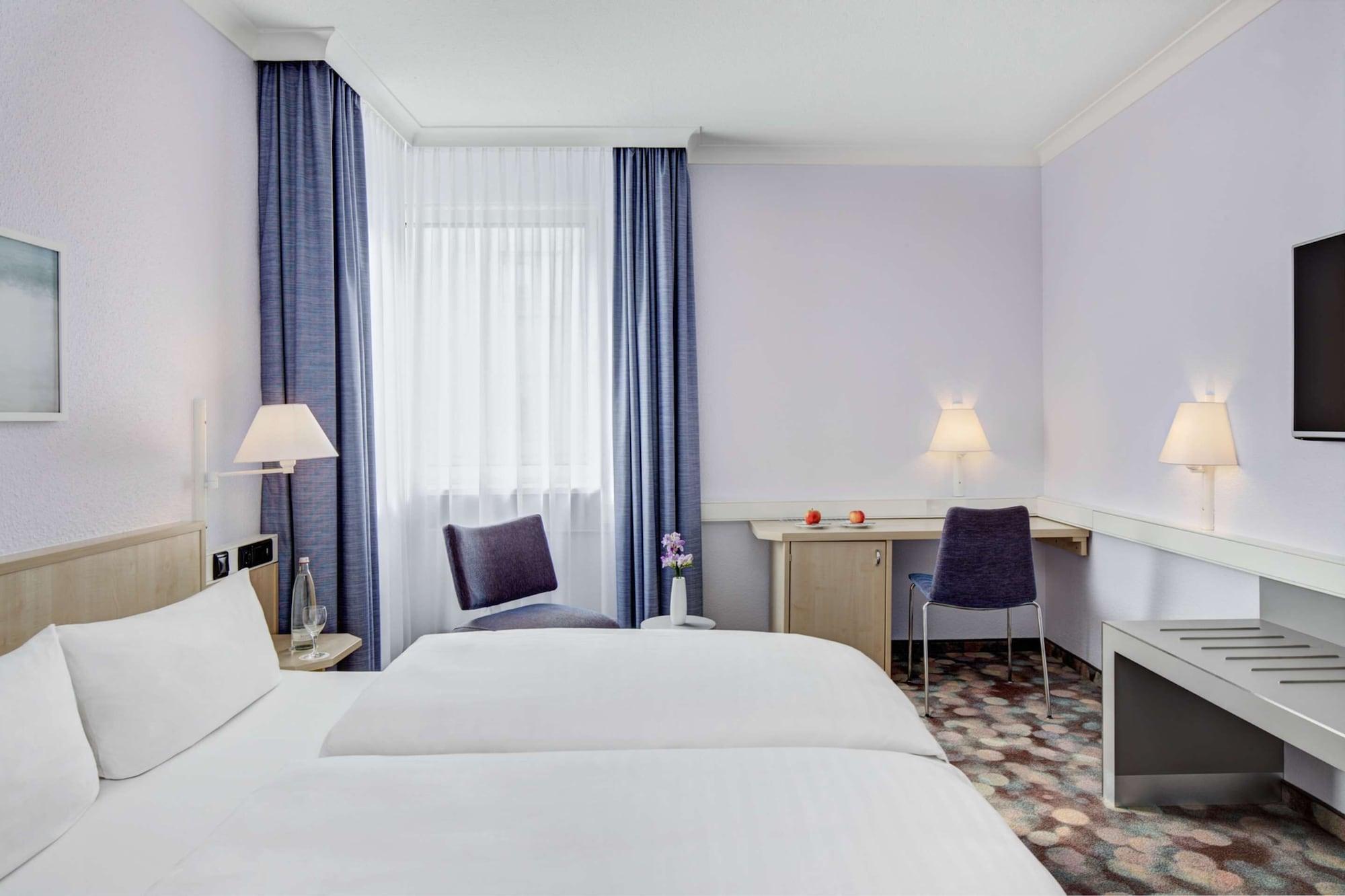 Intercityhotel Росток Екстер'єр фото