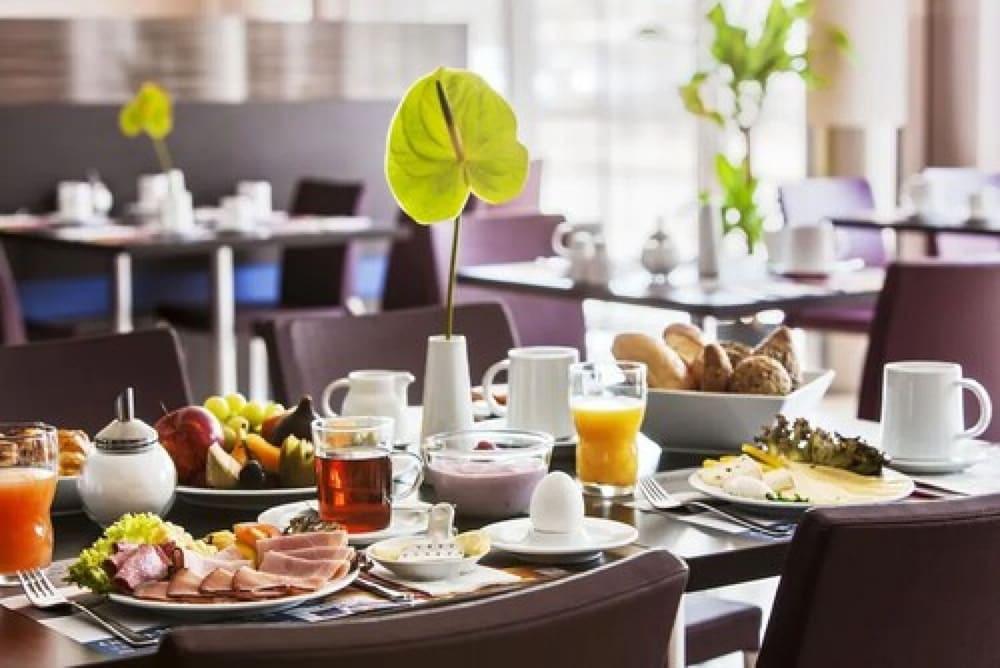 Intercityhotel Росток Екстер'єр фото